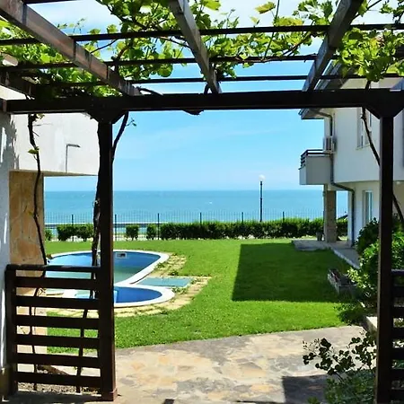 Villas Bilyana Case de vacanță *